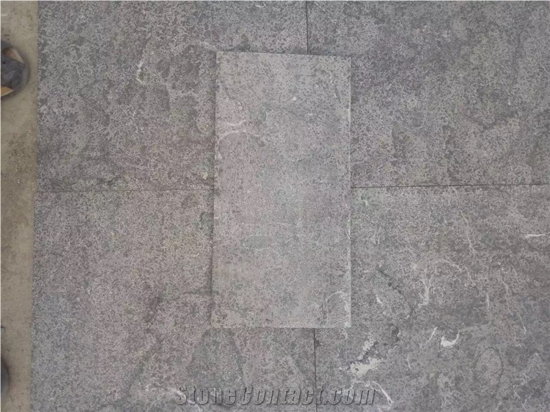 Waliing Tile Pattern Covering Kitchen Tiles Grey