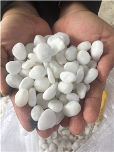 Crystal White Tumbled Pebble Vietnam