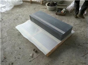 Blue Limestone Kerbstone Blue Limestone Kerbstone