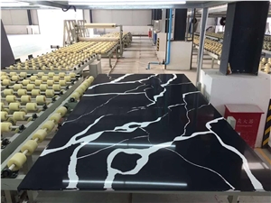 Black Polished Calacatta Quartz Slabs