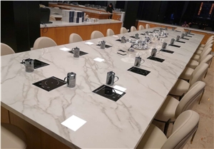 Calacatta Quartz Slabs for Table Top