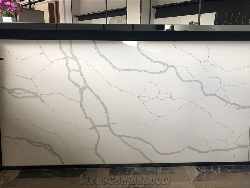 Snow White Laza Calacatta Quartz Stone Slab