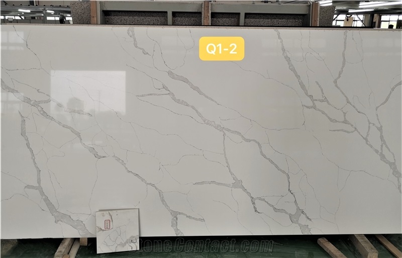 Unique Calacatta Quartz Stone Slab