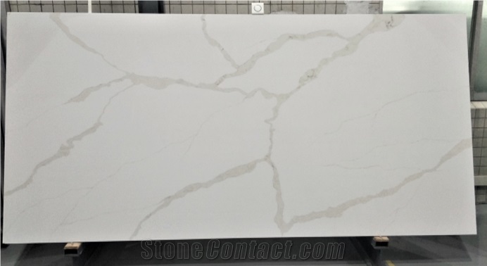 Unique Calacatta Quartz Stone Slab