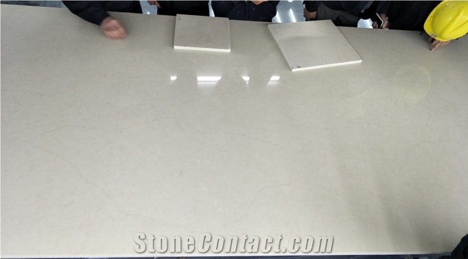 Unique Calacatta Quartz Stone Slab