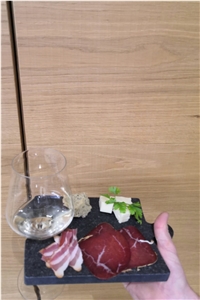Aperitivo in Nero