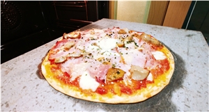 Piastra in Pietra Lavica