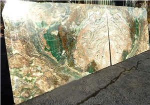 Esmeralda Onyx Block, Iran Green Onyx