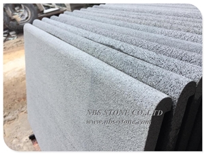 China Basalt Stone Volcanic Rock Paver for Pool Cop