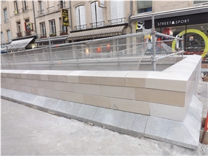 Moleanos Beige Limestone Coping