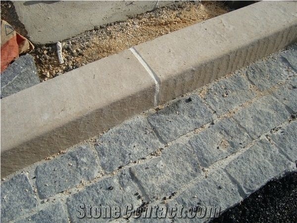 Moleanos Beige Limestone Kerbs