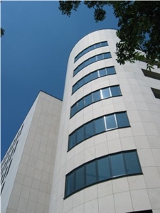 Moleanos White Limestone Cladding