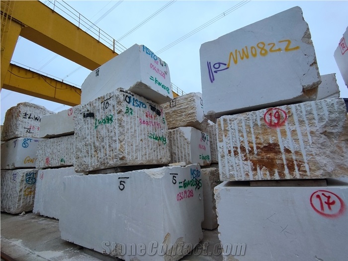 Crema Marfil Marble Raw Rough Blocks