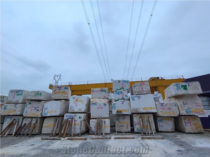 Crema Marfil Marble Raw Rough Blocks