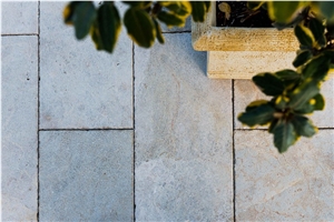 Abadia Rosal Limestone Terrace Pavers