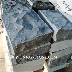 Mushroom / Natural Split Gray Basalto Paving Tiles