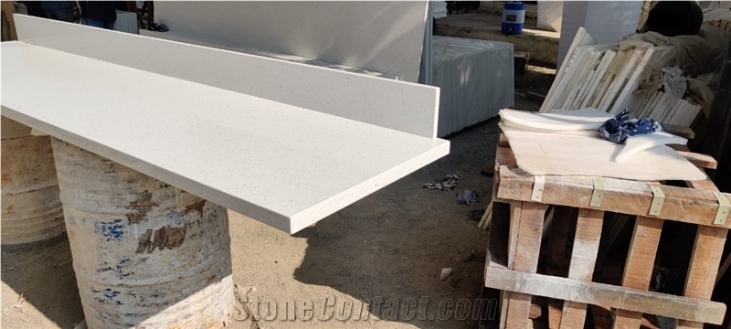 Quartz Kitchen Counter Top