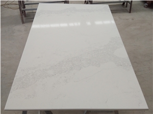 Calacatta Vanilla White Quartz Stone Table Tops