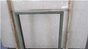 Popular Thunder Beige Marble Slab for Table Top