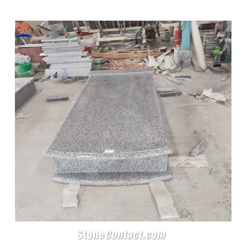 European Tombstone Jilin White Granite Headstone