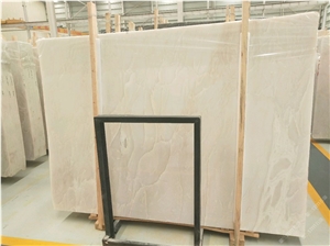 Namibia Pink/Calacatta Lasa/Cary Ice Jade