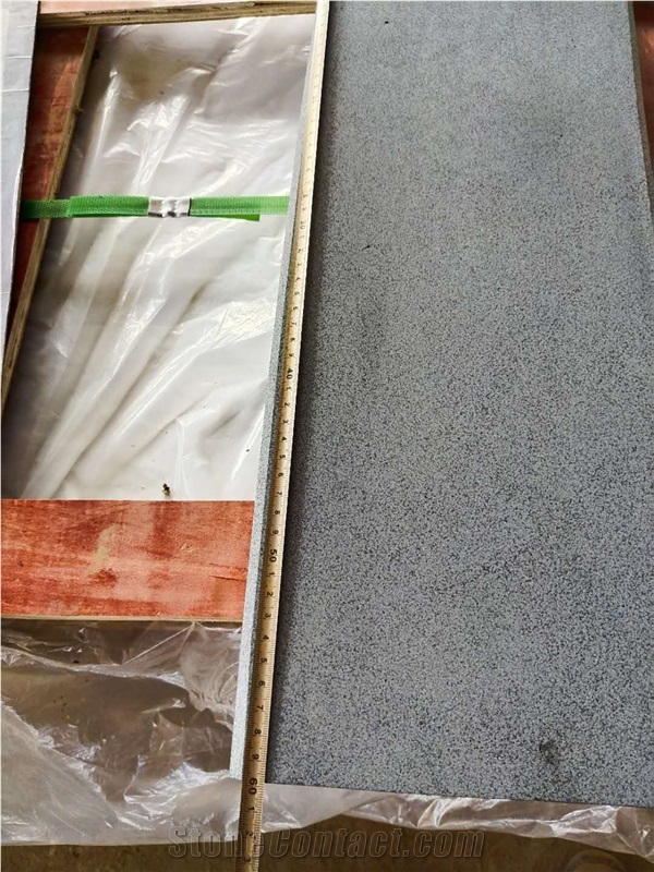 Black Basalt Rubbed Surface Pool Coping
