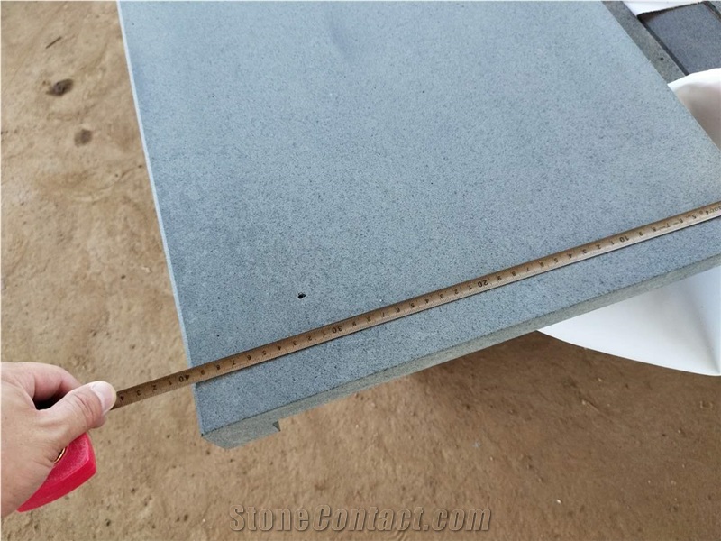 Bluestone Rubbed Surface Pool Coping/Dropdown