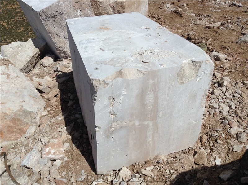 Travertine Volubilis Tiles & Slabs
