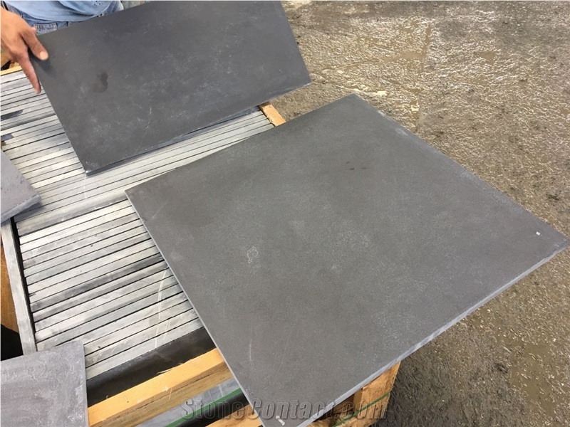 Black Graphite Mustang Slate Tiles