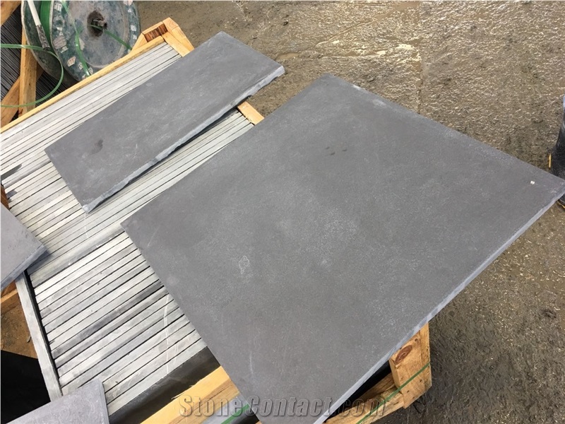 Black Graphite Mustang Slate Tiles
