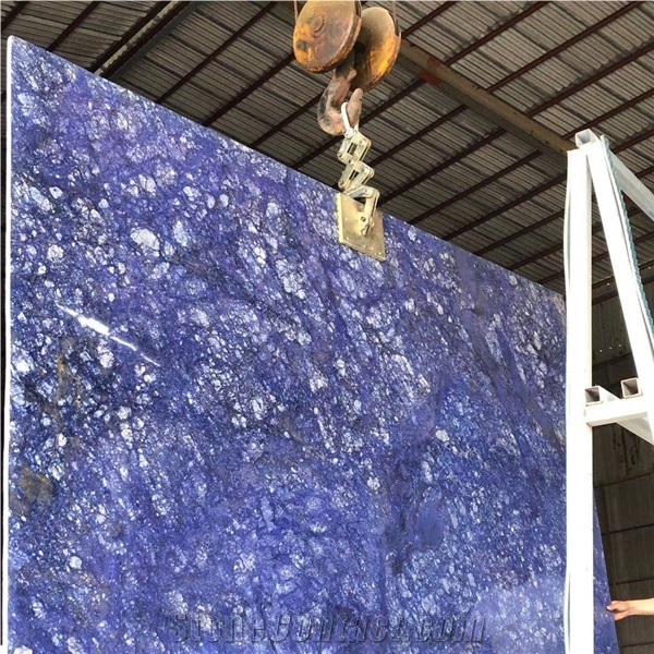 Brazli Blue Sodalita Granite