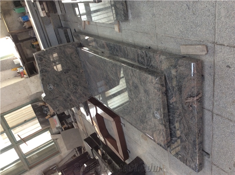 China Juparana Granite European Tombstone Monument