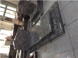 China Juparana Granite European Tombstone Monument