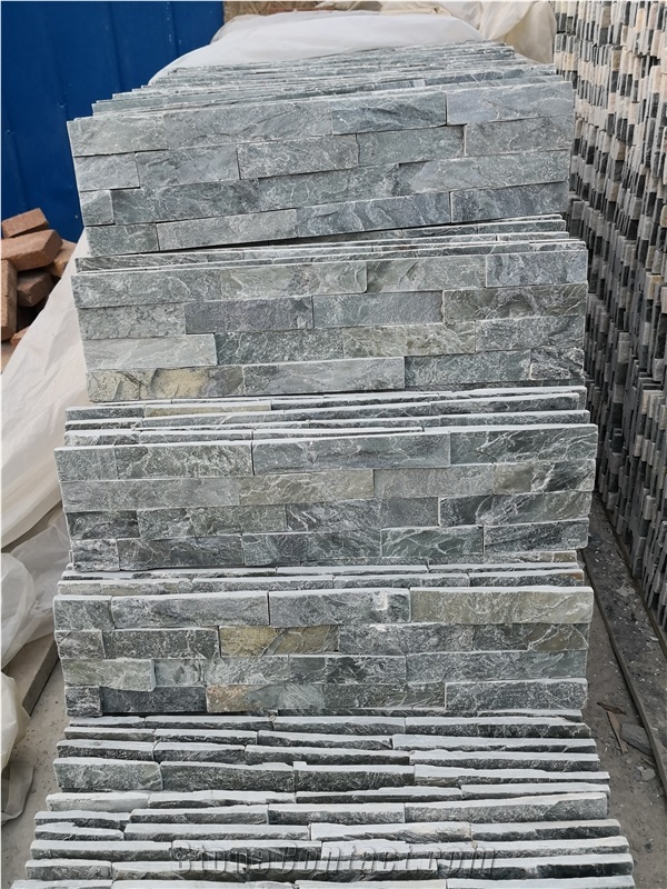 Cyan Cultured Stone Indigo Ledgestone Garden Stone