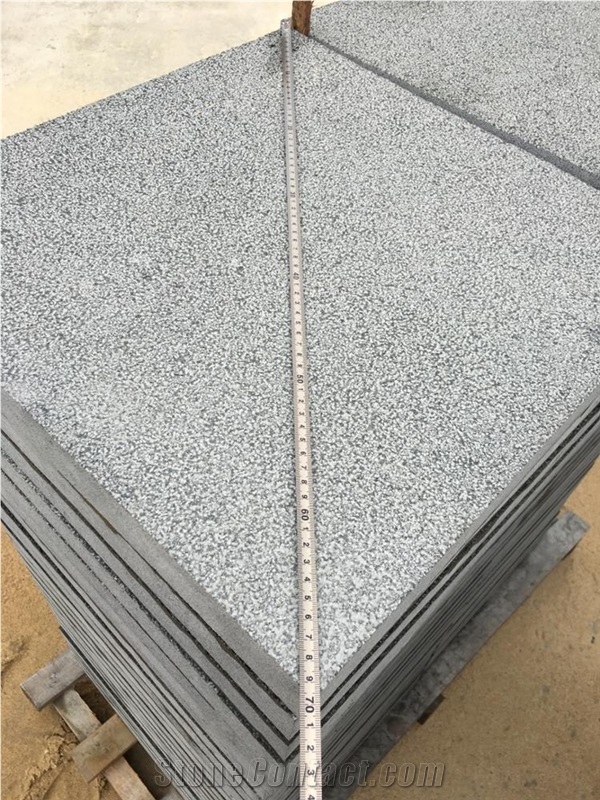 Hainan Basalt in Bush Hammered Rough Surface Tiles