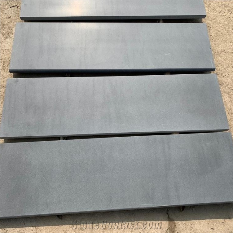 Natural Light Grey Andesite Basalt Floor Tile