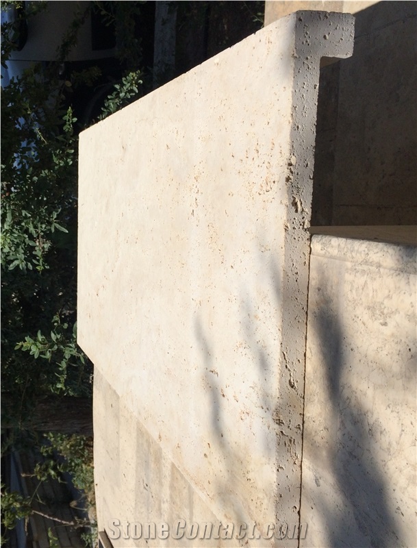 Ivory Cross Cut Travertine Dropface Pool Coping