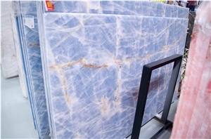 Cheap China Blue Onyx Slabs and Tiles