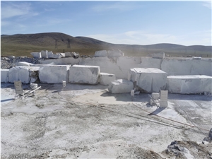 Karaman Cascatta Grey Marble Blocks