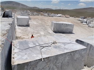 Karaman Cascatta Grey Marble Blocks