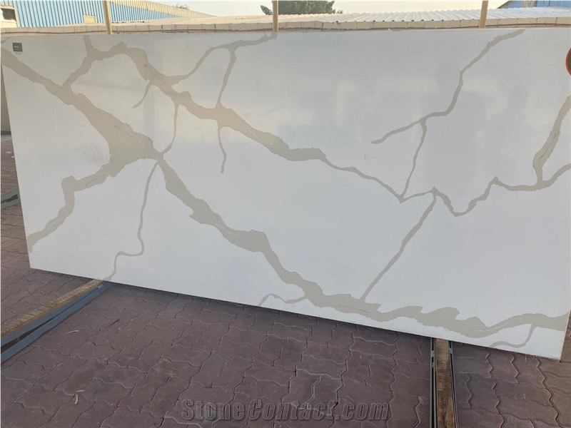 Kalingastone Quartz Calacatta Gold