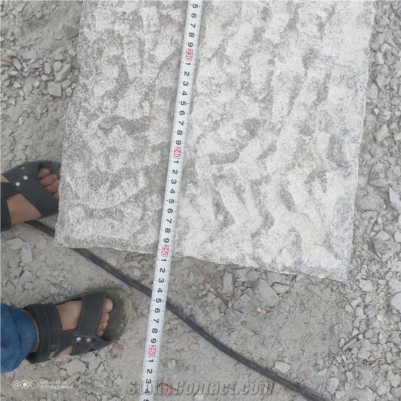 G515 Anbo Grey Granite Palisade Stellen Column