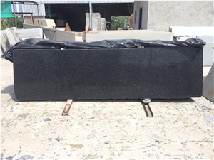 R Black Granite Slabs & Tiles