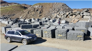 China Pure Black Granite Big Blocks for Project