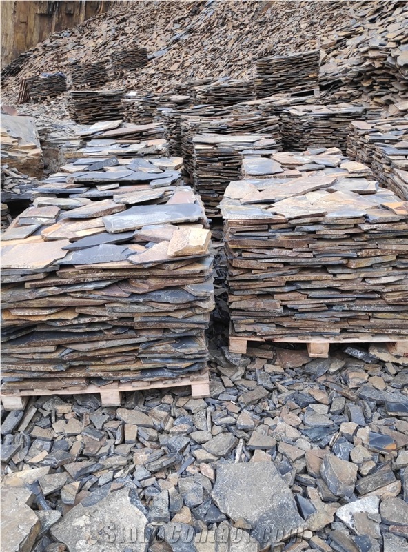 Black and Rust Colored Slate Tiles