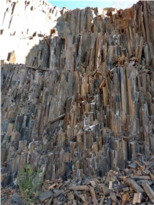 Black and Rust Colored Slate Tiles
