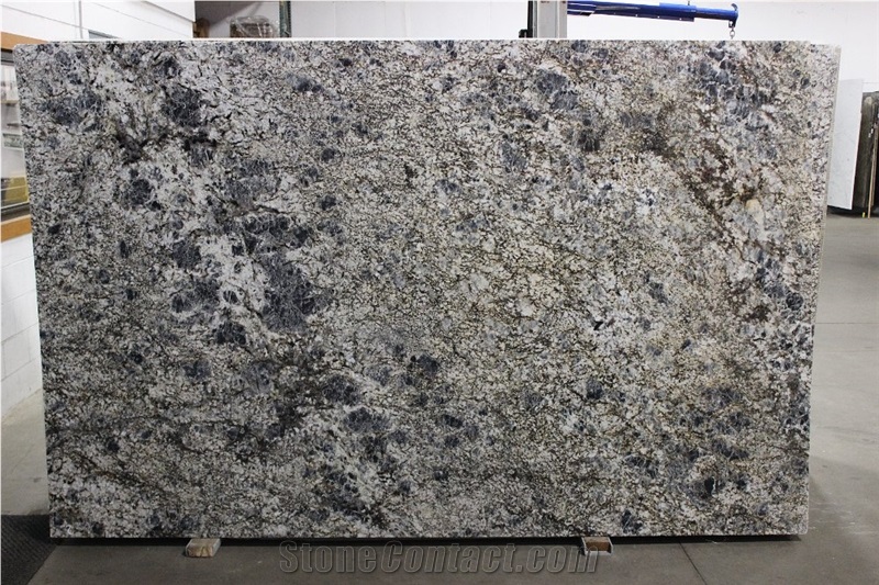Alaska Gold, Alaska Red Granite Slabs