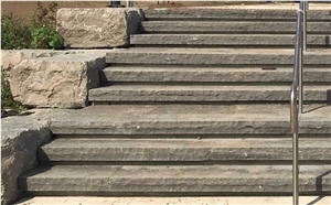 Ottawa Platinum Split Edge Block Steps