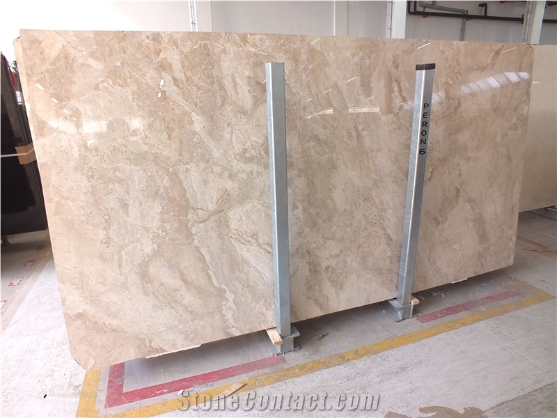 Impero Reale Marble Slab and Tile