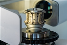Presetter- Cnc Machine for Precise Measurement Of Tool